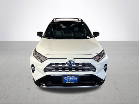 Used 2021 Toyota RAV4 XSE image 3