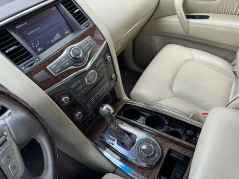 Used 2017 INFINITI QX80 2WD w/ Driver Assistance Package image 37