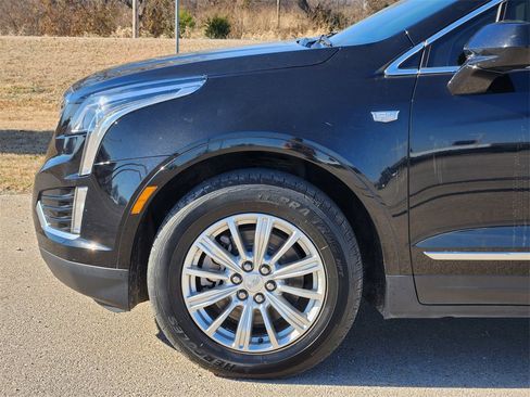 Used 2019 Cadillac XT5 FWD image 8