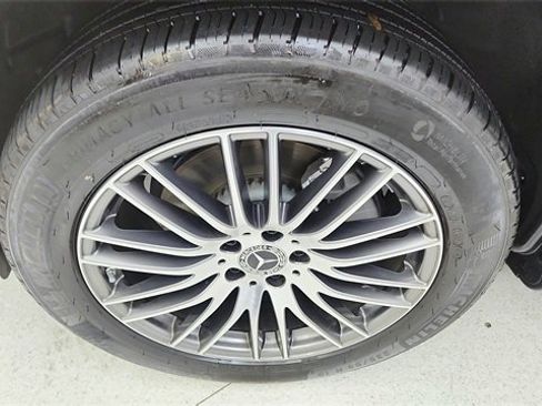 Used 2025 Mercedes-Benz GLC 300 image 58