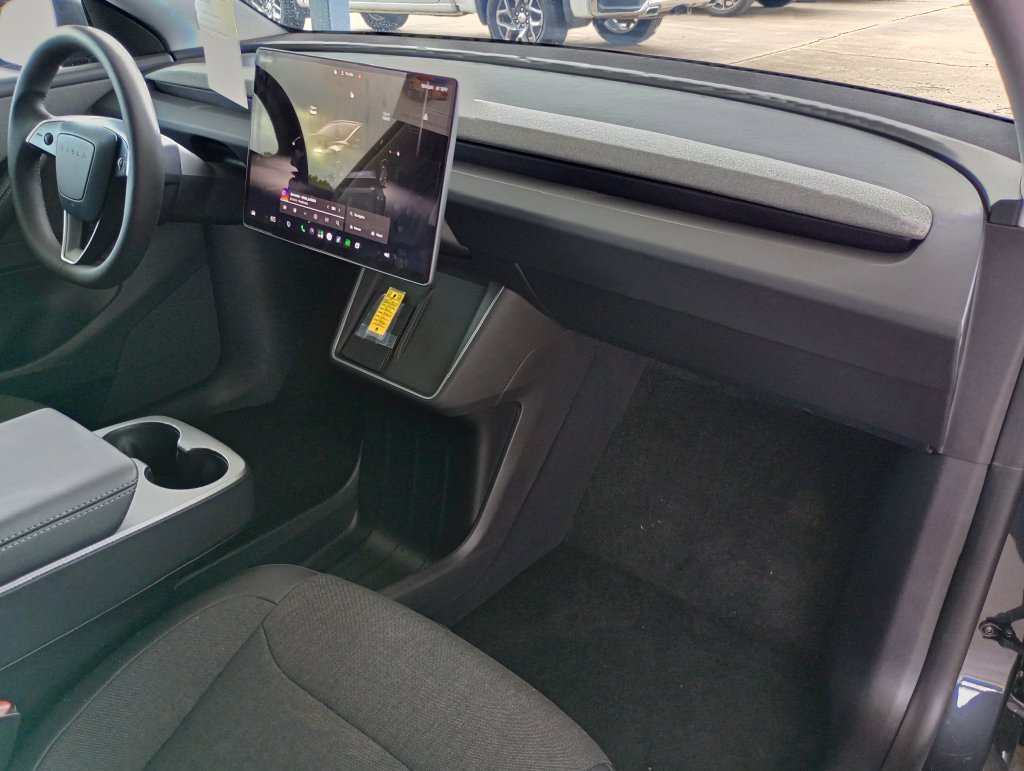 Used 2026 Tesla Model Y Long Range RWD image 20