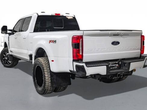 Used 2023 Ford F350 Lariat w/ Lariat Ultimate Package image 10
