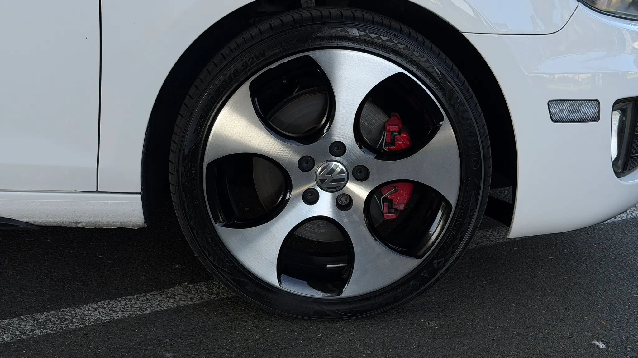 Used 2011 Volkswagen GTI 4-Door FWD image 58