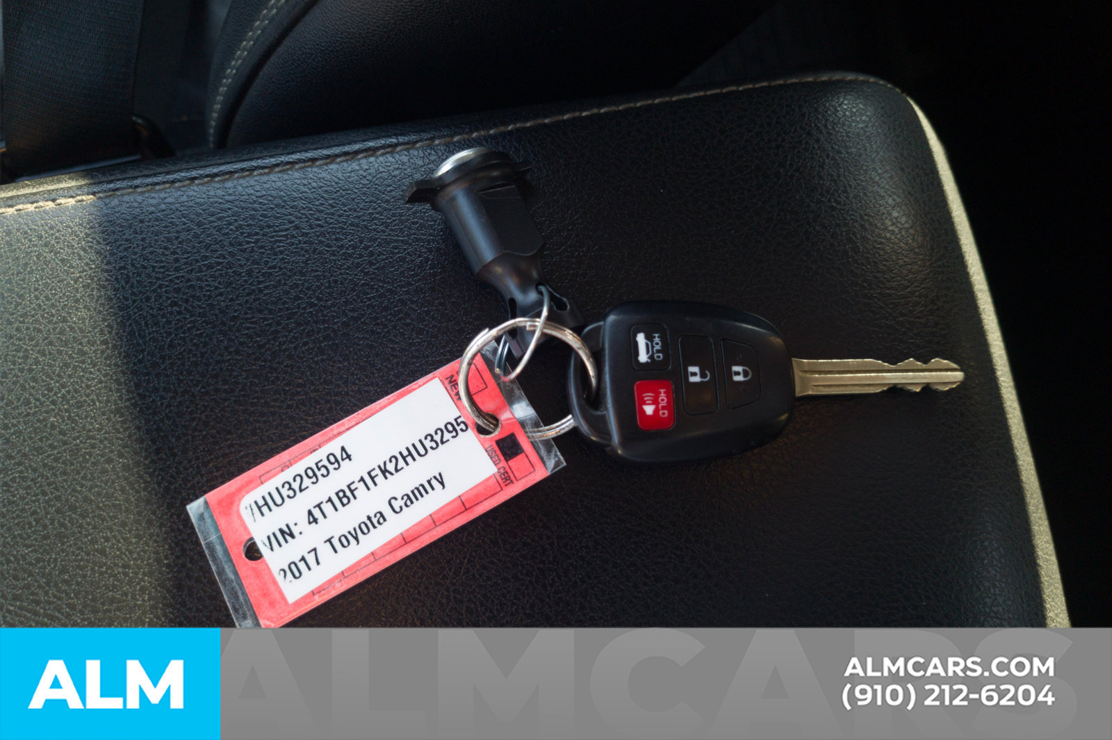 Used 2017 Toyota Camry XLE FWD image 15