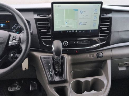 Certified 2024 Ford Transit 350 XLT image 17