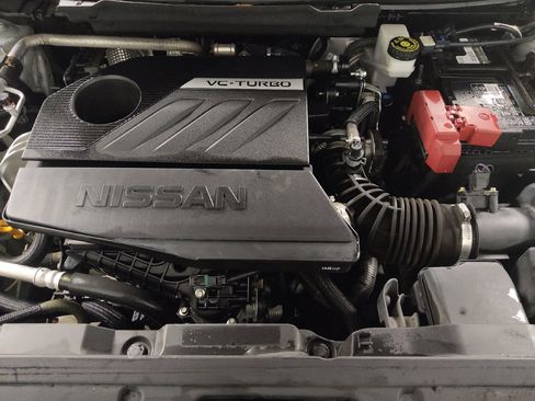 Used 2023 Nissan Rogue SL w/ SL Premium Package image 30