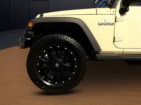 Used 2011 Jeep Wrangler Sport image 7