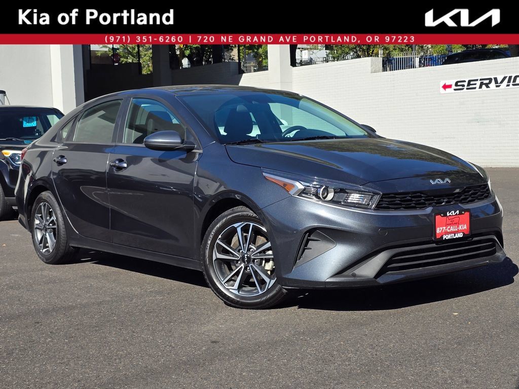 Used 2024 Kia Forte LXS FWD 360° Tour