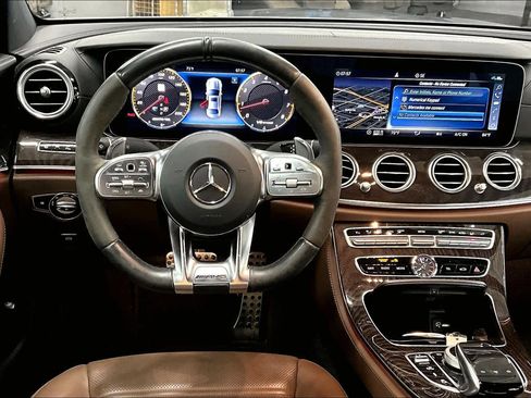 Used 2019 Mercedes-Benz E 63 AMG S image 5