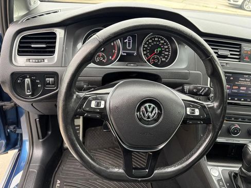Used 2017 Volkswagen Golf Alltrack SE AWD/4WD image 12