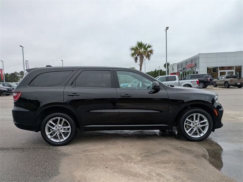 Used 2024 Dodge Durango GT image 2