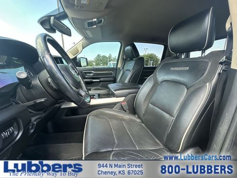 Used 2019 RAM 1500 Laramie AWD/4WD image 11