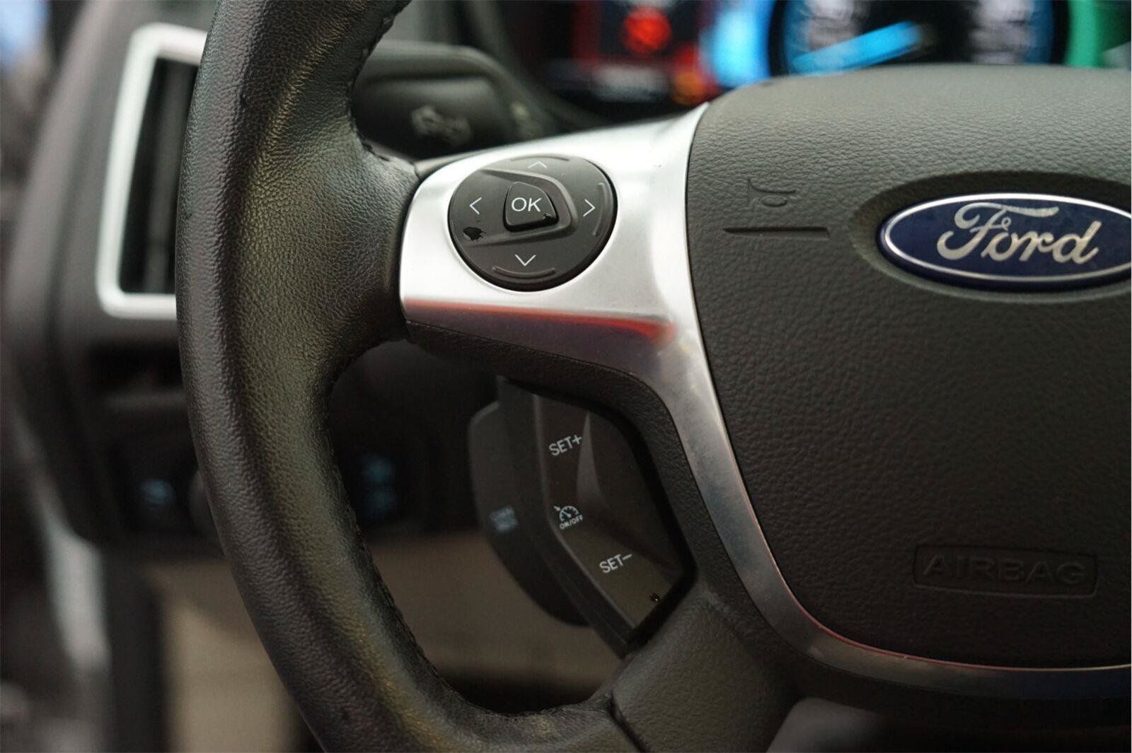 Used 2016 Ford Focus Electric Hatchback FWD image 22
