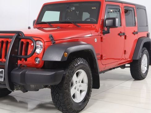 Used 2017 Jeep Wrangler Unlimited Sport w/ Quick Order Package 24S AWD/4WD image 43