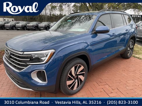 New 2026 Volkswagen Atlas SE FWD image 1