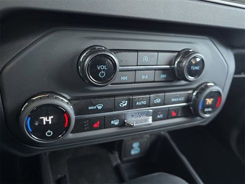 Used 2025 Ford Bronco Big Bend image 23