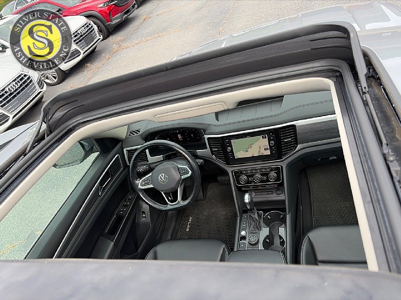 Used 2021 Volkswagen Atlas SEL AWD/4WD image 32