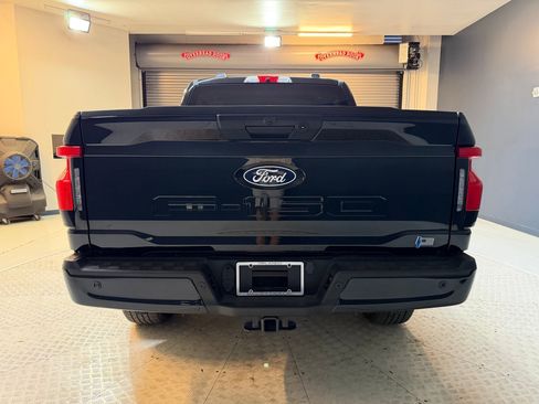 Used 2025 Ford F150 Lightning Flash AWD/4WD image 9