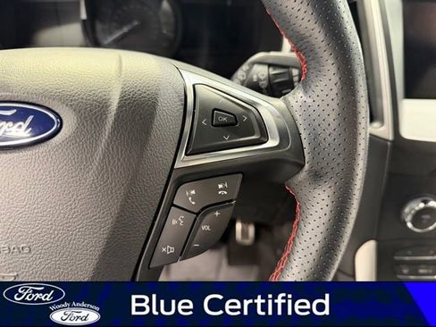 Certified 2020 Ford Edge ST-Line image 12