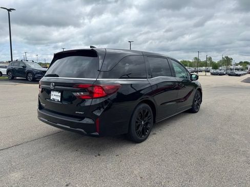 Used 2025 Honda Odyssey Sport-L image 29