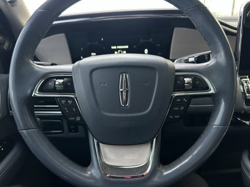 Used 2018 Lincoln Navigator L Black Label image 23