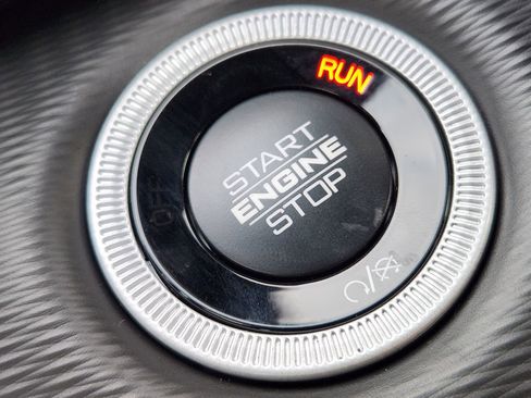 New 2025 Jeep Grand Cherokee Laredo X image 17