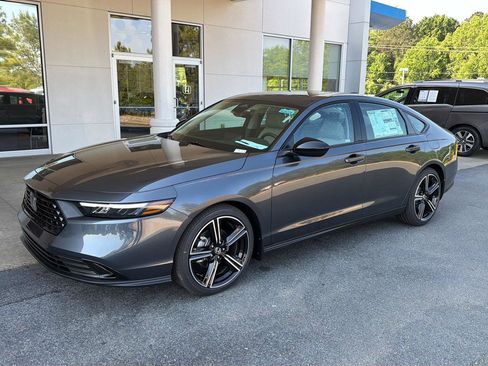New 2026 Honda Accord SE image 2