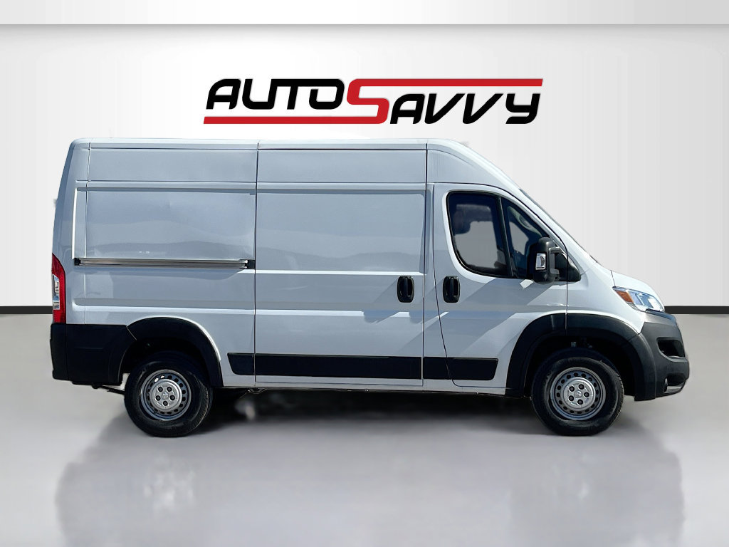 Used 2023 RAM ProMaster 2500 w/ Driver Convenience Group FWD image 8