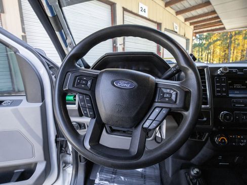 Used 2017 Ford F250 XLT image 23