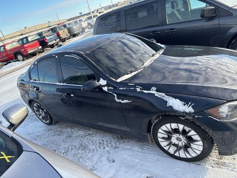 Used 2006 BMW 330i Sedan image 3