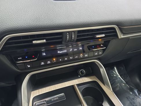 Used 2024 MAZDA CX-90 3.3 Turbo w/ Premium Package image 24