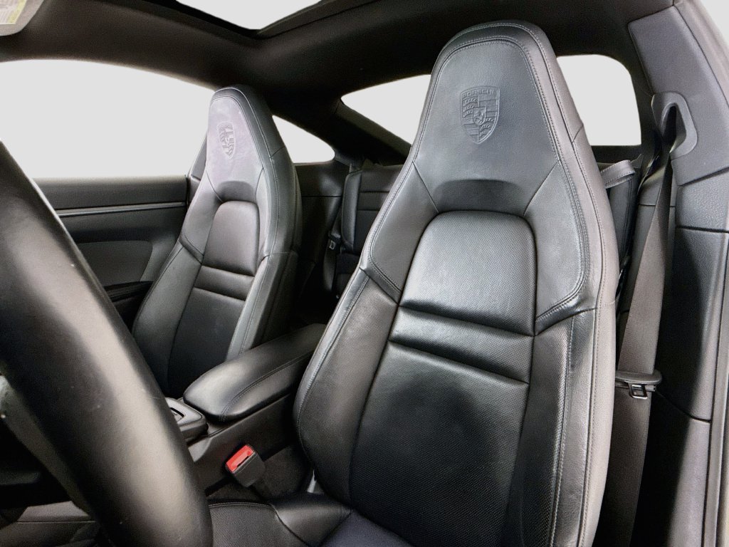 Used 2020 Porsche 911 Carrera RWD image 14