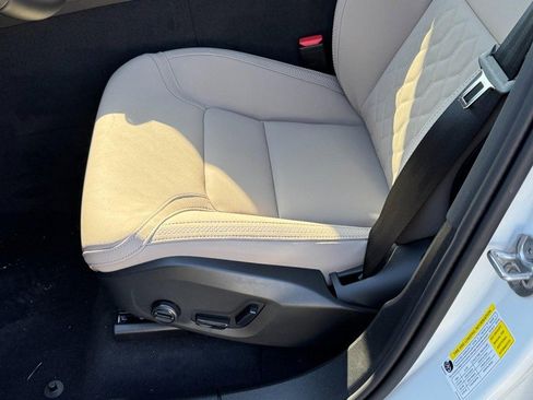 New 2026 Volvo XC60 B5 Plus w/ Climate Package image 15