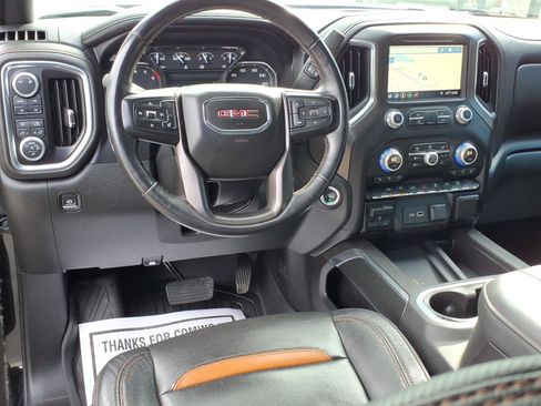 Used 2019 GMC Sierra 1500 AT4 w/ AT4 Premium Package AWD/4WD image 10