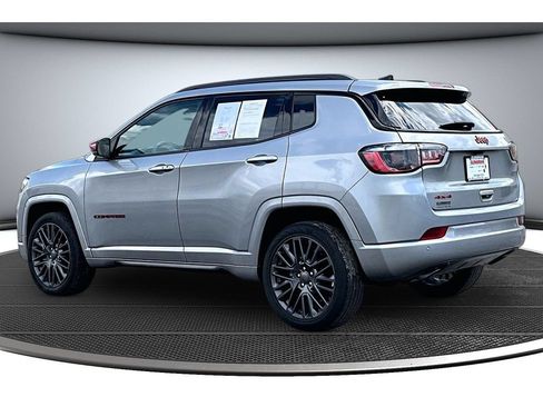 Used 2023 Jeep Compass Limited AWD/4WD image 19
