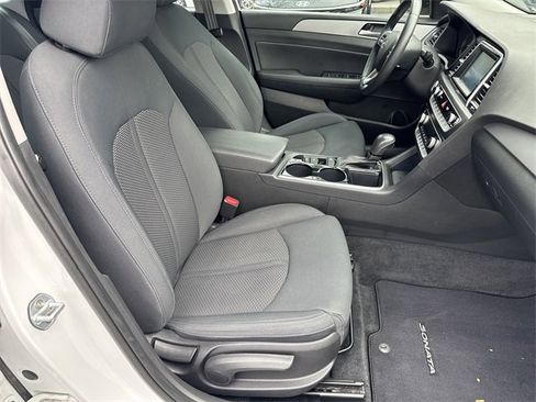 Used 2019 Hyundai Sonata SEL w/ Tech Package 02 image 13