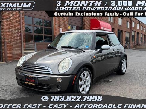 Used 2006 MINI Cooper Hardtop FWD image 1