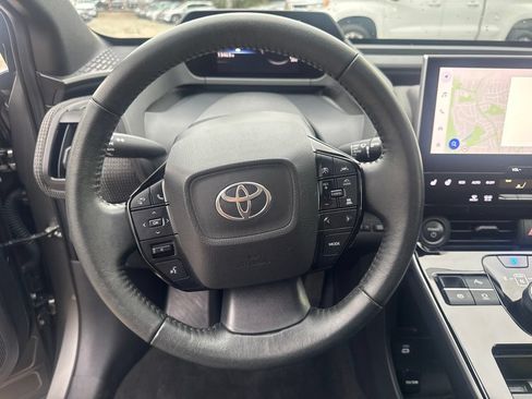 Used 2025 Toyota bZ4X AWD w/ Weather Package image 27
