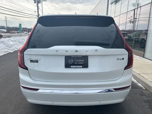 Certified 2025 Volvo XC90 B6 Plus image 4