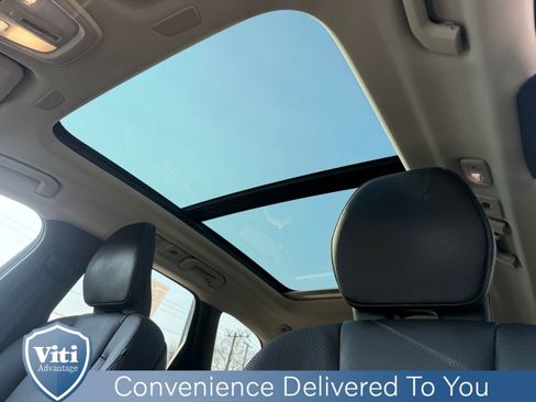 Used 2023 Volvo XC60 B5 Plus w/ Climate Package image 19