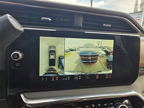 Used 2024 GMC Sierra 2500 Denali Ultimate w/ Max Trailering Package image 15