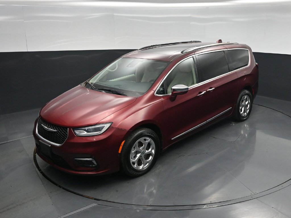 Used 2021 Chrysler Pacifica Limited w/ Premium & Safety Sphere Group AWD/4WD image 34