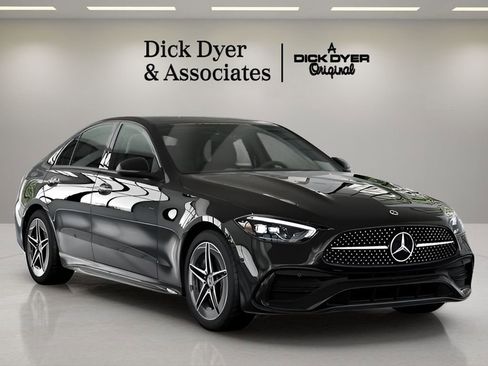 Used 2025 Mercedes-Benz C 300 Sedan image 36