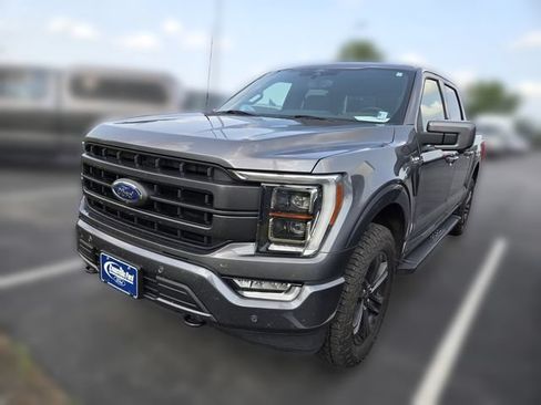 Used 2022 Ford F150 Lariat w/ Equipment Group 502A High AWD/4WD image 3