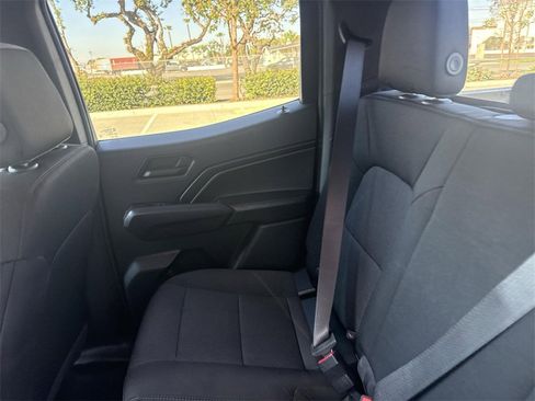 Used 2024 Chevrolet Colorado W/T image 21