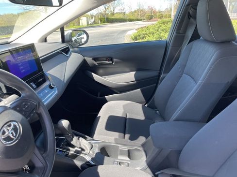 Used 2024 Toyota Corolla LE image 10