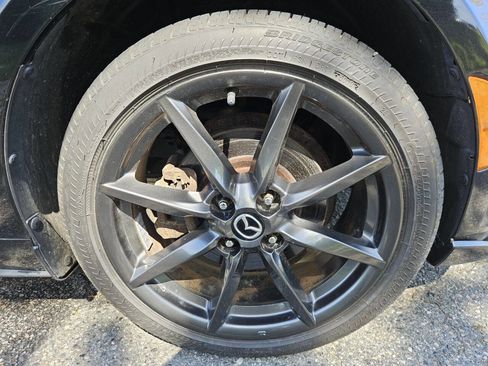 Used 2016 MAZDA MX-5 Miata Club RWD image 24
