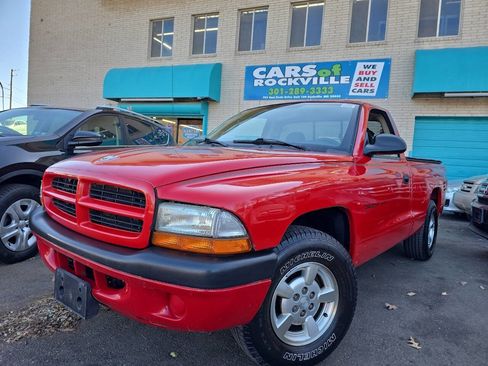 Used 2002 Dodge Dakota Sport image 2
