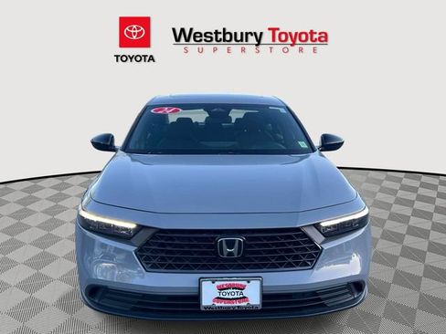Used 2024 Honda Accord Sport image 3