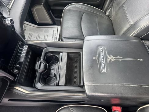 Used 2019 RAM 2500 Limited AWD/4WD image 26